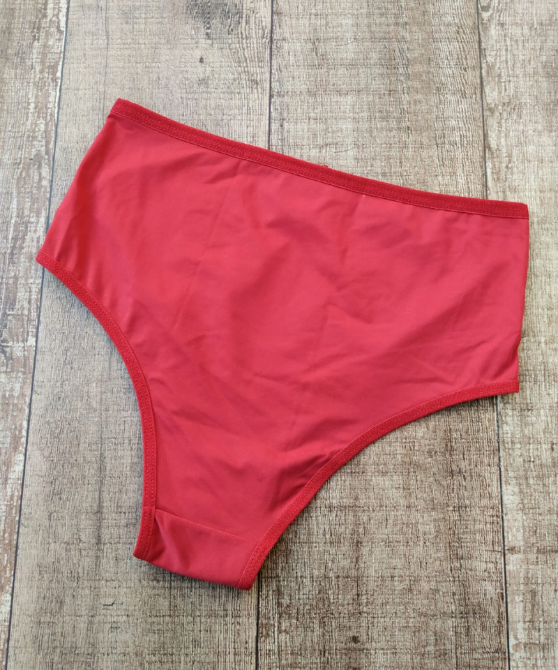 Calcinha Fernanda rubi costas