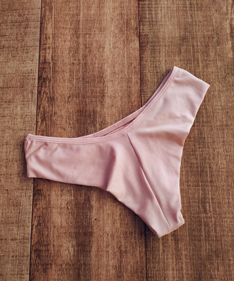 Calcinha Ludymila 13 Calcinha Ludymila costas