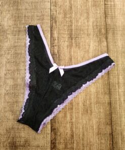 Calcinha Renda Tropicana - Lilás, M