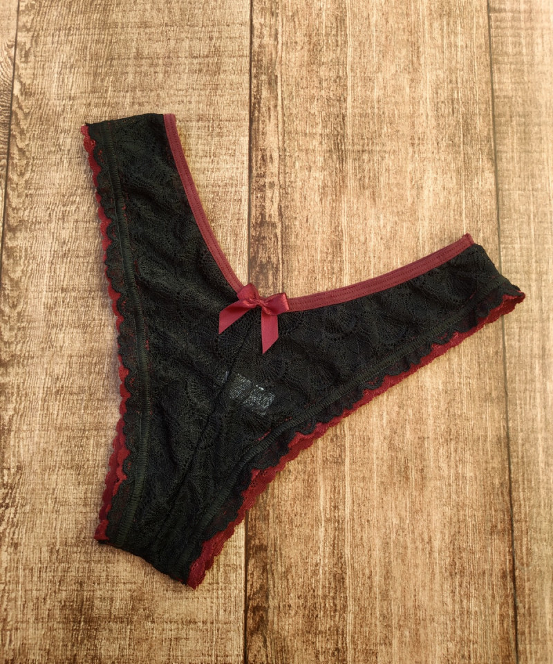 Calcinha Renda Tropicana rubro