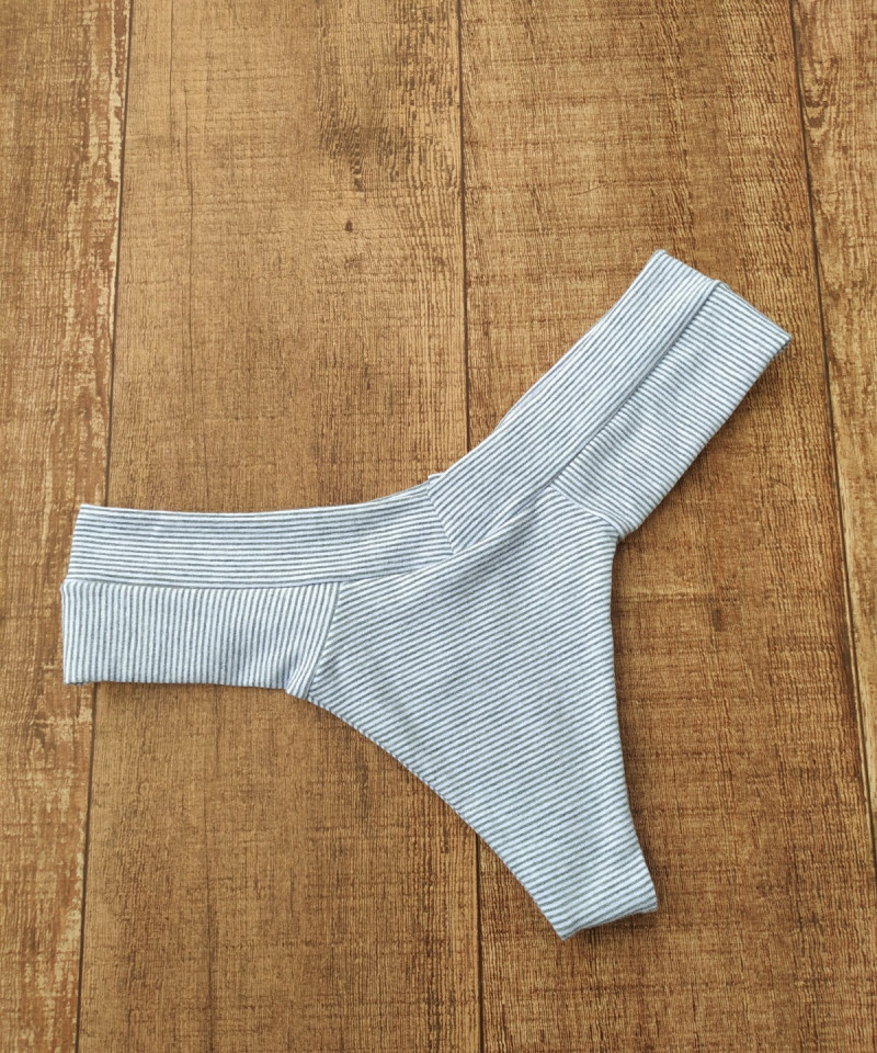 Calcinha Taissa 17 Calcinha Taissa branco