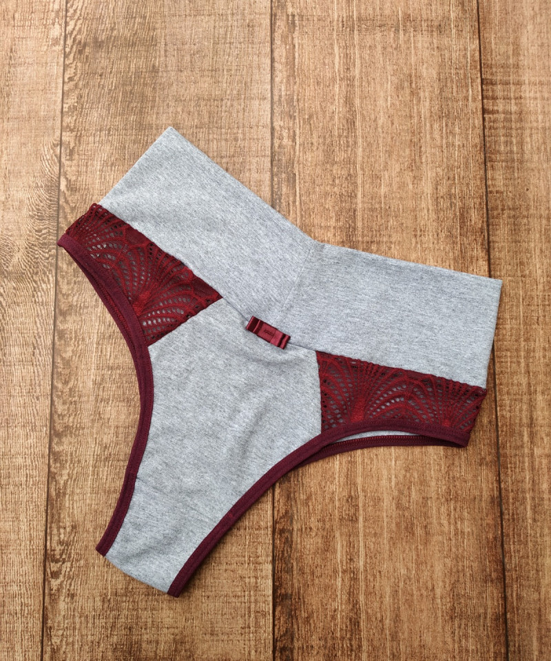 Calcinha Zambelli rubro