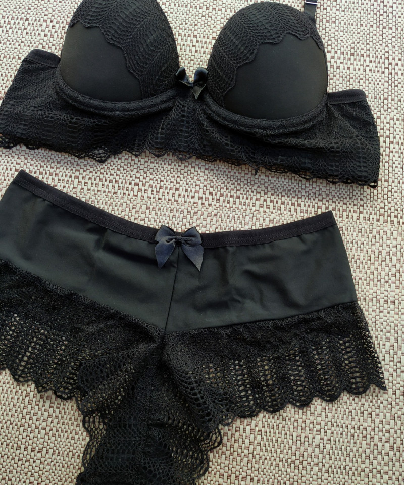 Conjunto Andreza preto detalhe