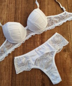 Conjunto Brenda branco detalhe