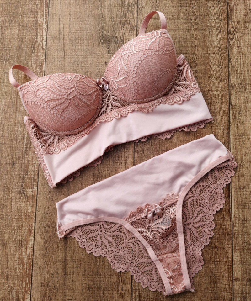 Conjunto Eduarda 14 Conjunto Eduarda romance