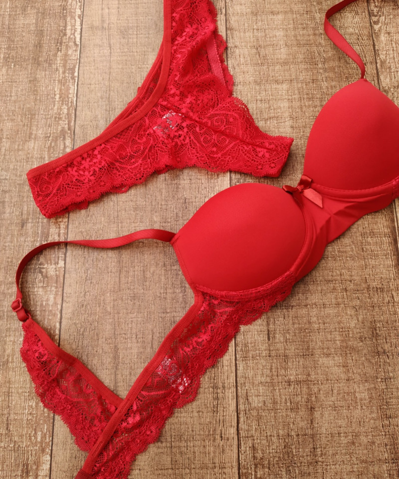 Conjunto Isabela rubi costas