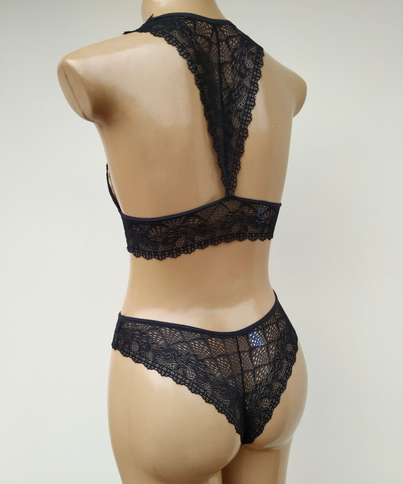 Conjunto Karine 18 Conjunto Karine manequim 2