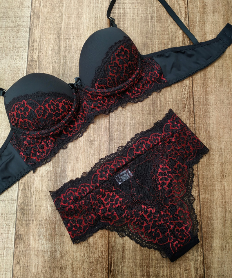 Conjunto Lorena rubi detalhe costas