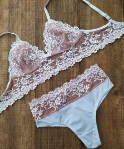 Conjunto Muriel branco aberto