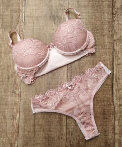 Conjunto Olivia romance