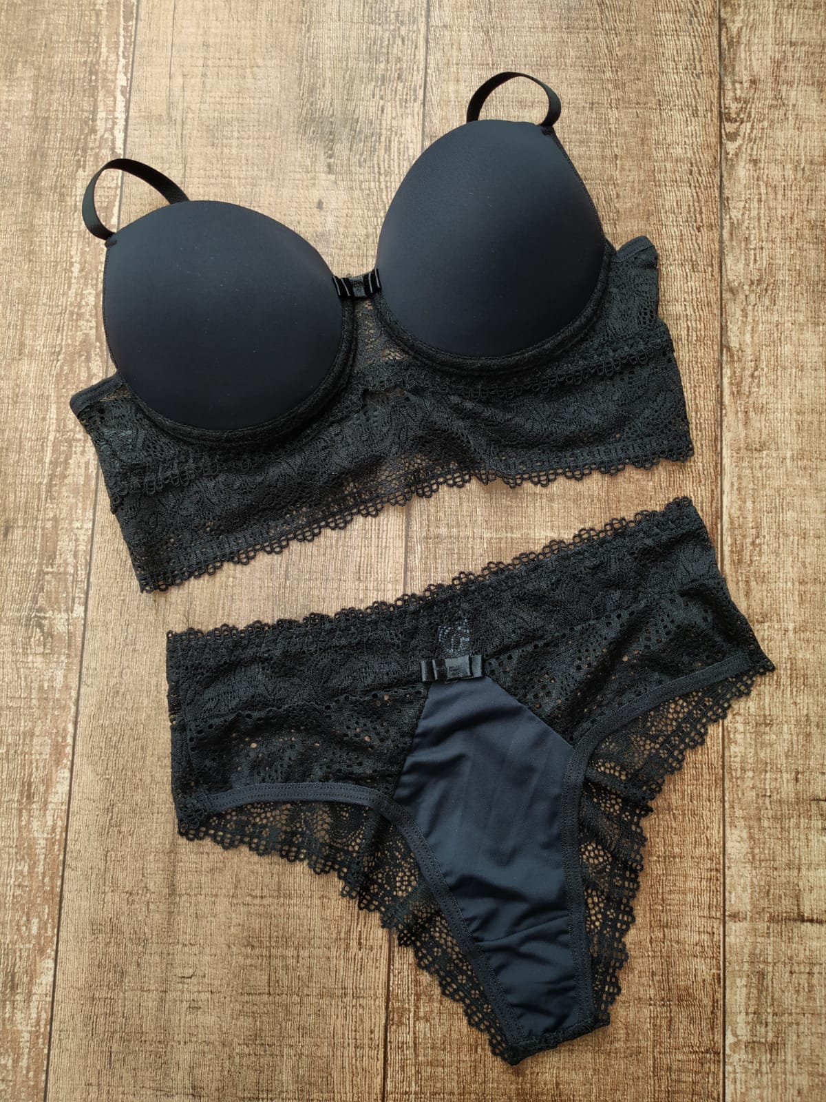 Conjunto Paris - Preto, P