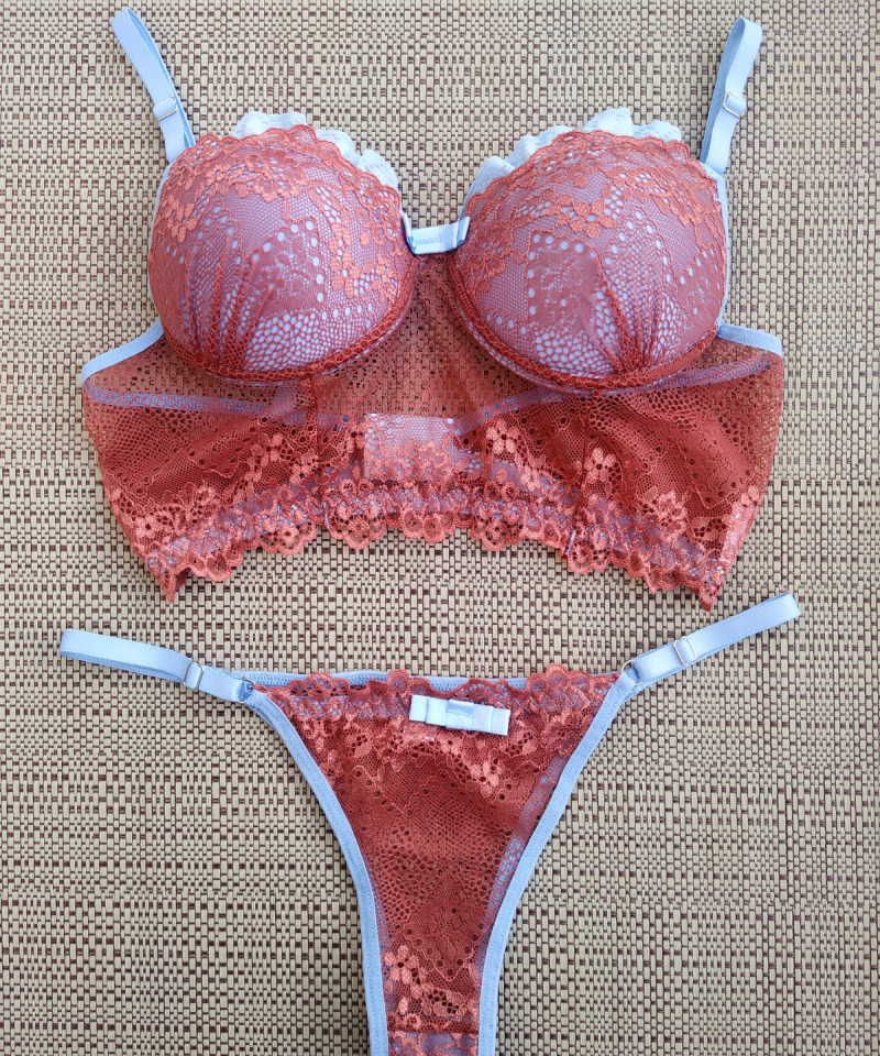 Conjunto Renda Julia terra