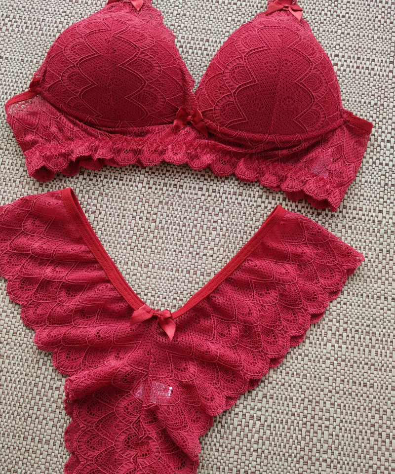 Conjunto Renda Luisa rubi lado