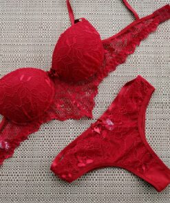 Conjunto Roberta rubi aberto