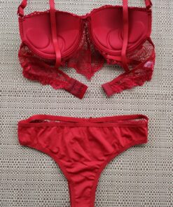 Conjunto Roberta rubi costas