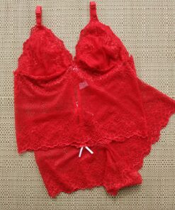Conjunto cropped em renda Jessica rubi detalhe