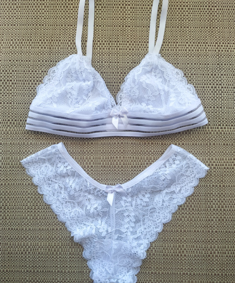 Conjunto sem bojo Anitta 15 Conjunto sem bojo Anitta lingerie trasparente scaled scaled scaled