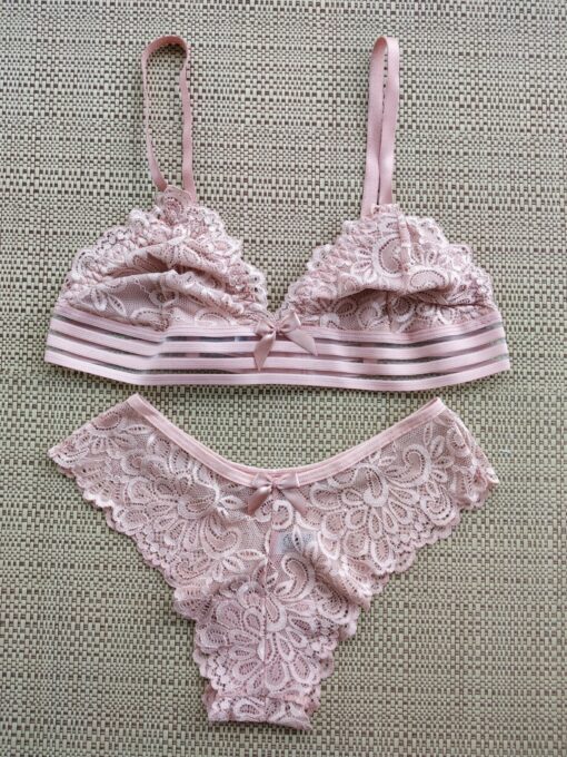 Conjunto sem bojo Anitta calcinha barata scaled scaled