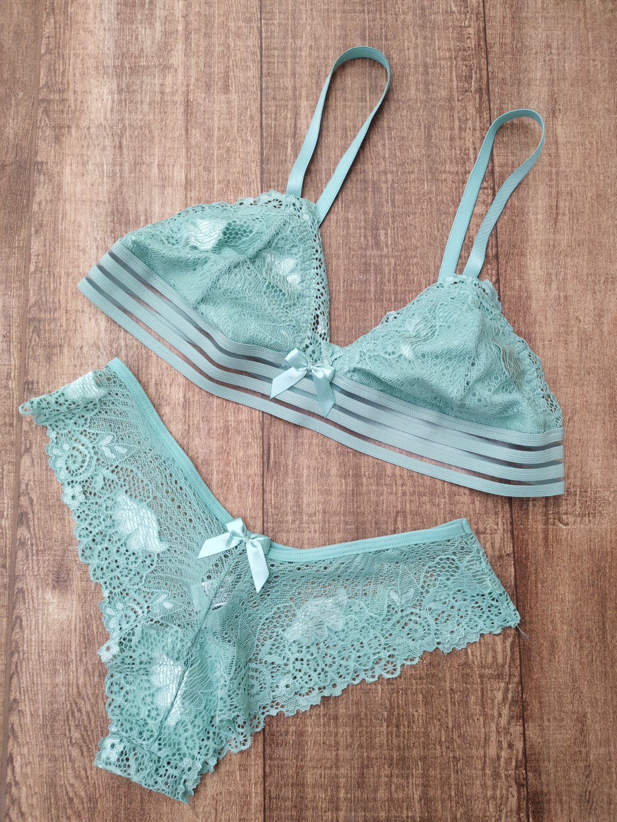 Conjunto sem bojo Anitta - Teos, P