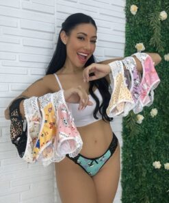 KIT 10 Calcinhas Estampadas de Suede com Renda e Laço